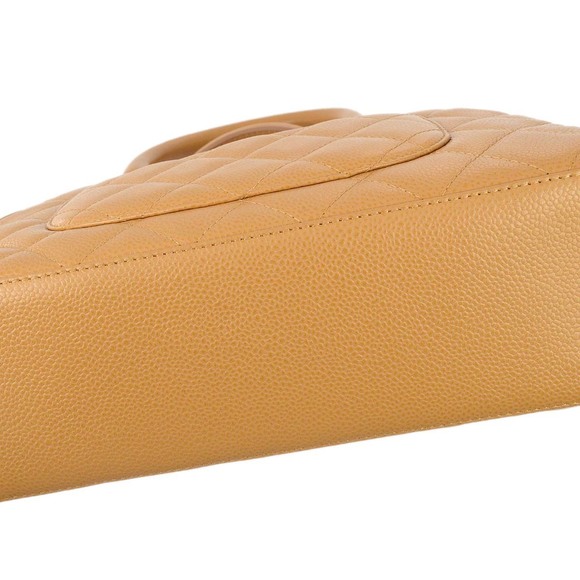 CHANEL 2003-2004 Beige Caviar Bowling Bag 27 69738 - Picture 5 of 10